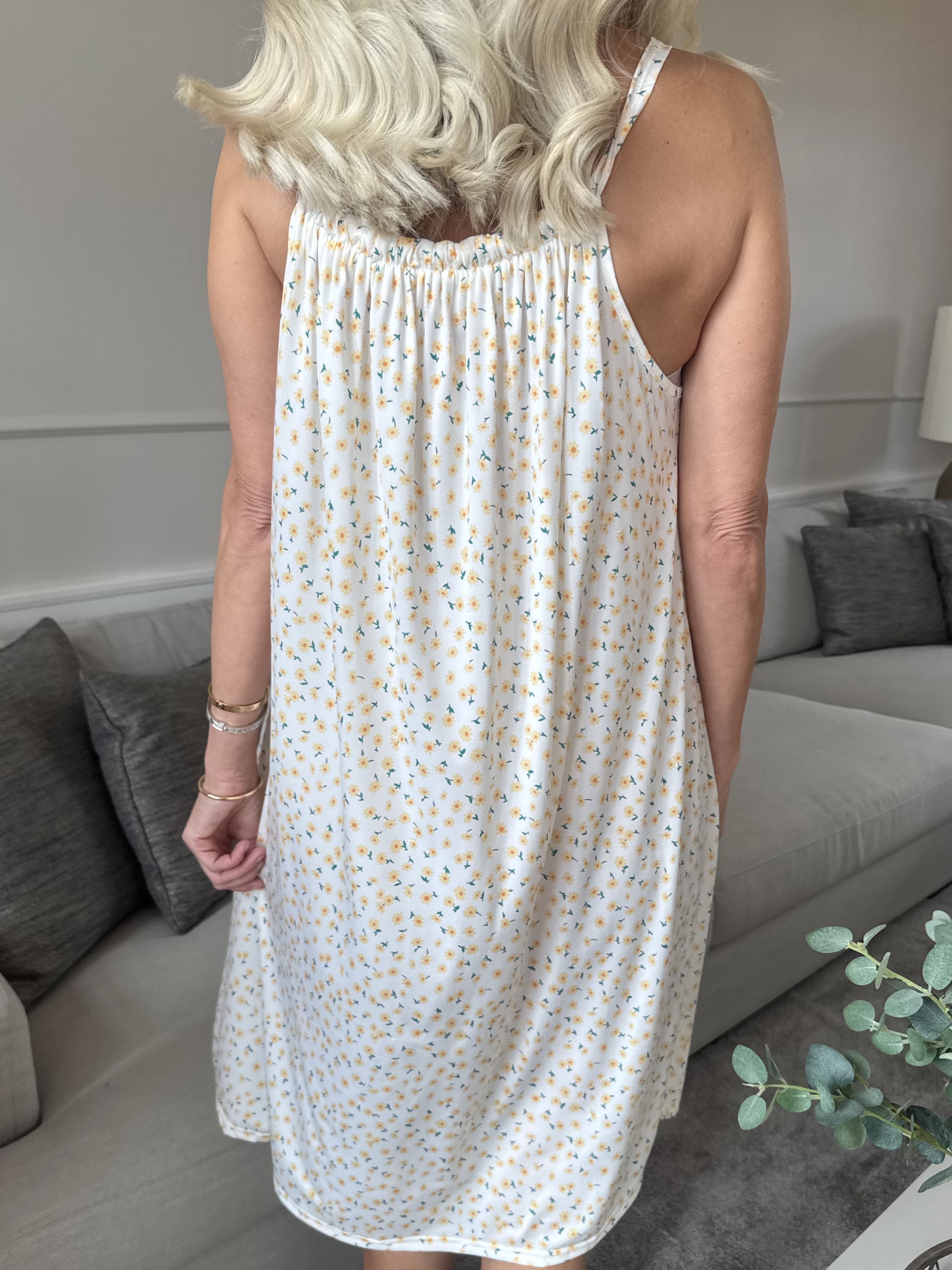 SunLove Small Flower - Elastisk stropkjole med blomsterprint